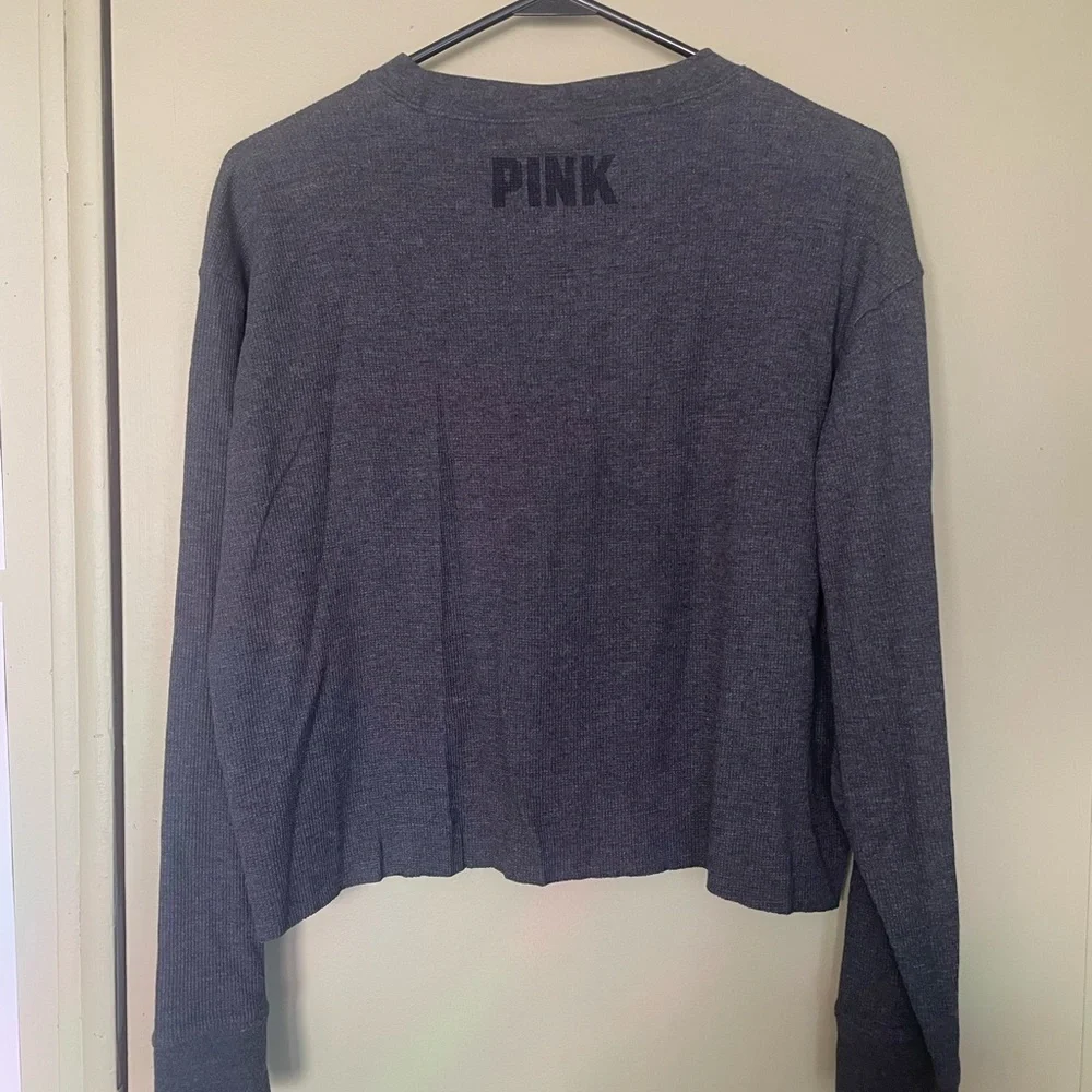 PINK Victoria's Secret Gray Thermal Long Sleeve Top Sz Med - Picture 5 of 6